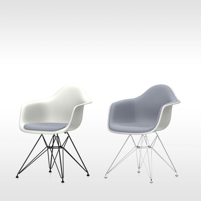 Vitra stoel Eames Plastic Armchair DAR Wit bekleed door Charles & Ray Eames