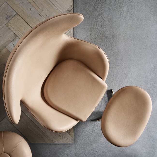 Fritz Hansen loungestoel Egg Lounge Chair Model 3316 Leder door Arne Jacobsen