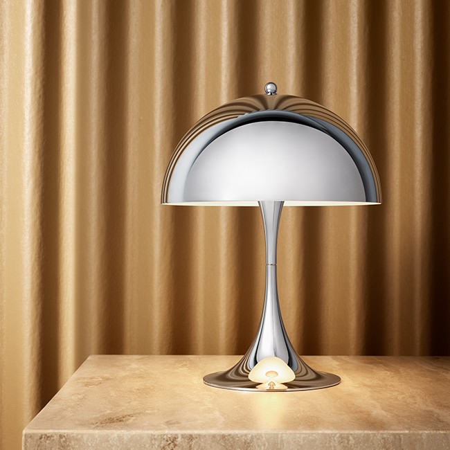 Louis Poulsen tafellamp Panthella Mini Table Chrome door Verner Panton