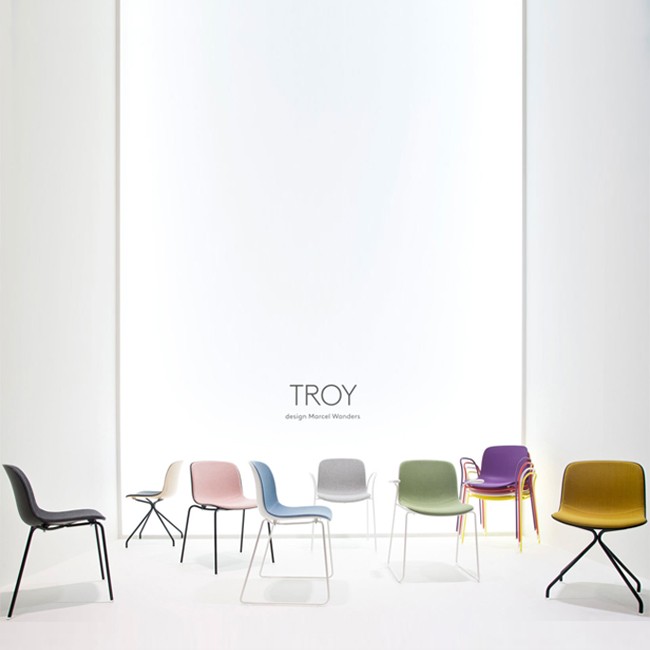 Magis bureaustoel Troy 4-sterpoot bekleed met verchroomd frame door Marcel Wanders