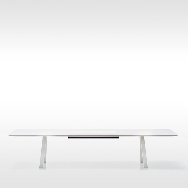 Pedrali tafel Arki Table Compact White met kabelmanagement door Pedrali R&D