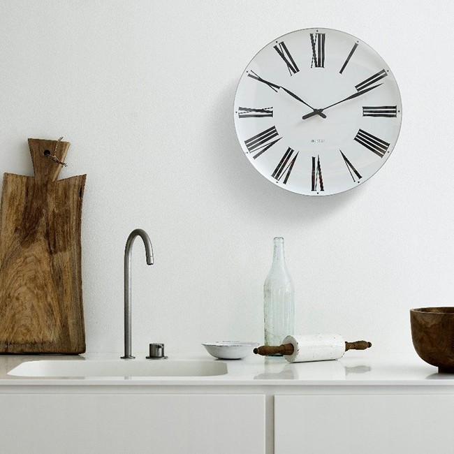 Rosendahl wandklok Roman Wall Clock door Arne Jacobsen