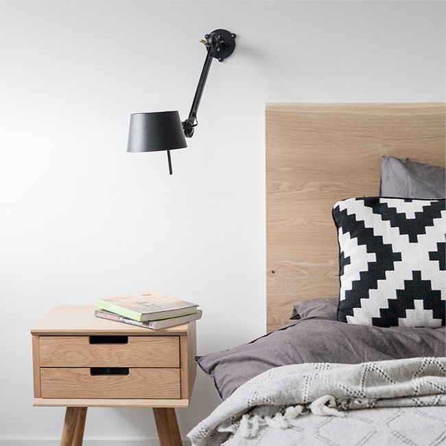 Tonone wandlamp BOLT Bed Sidefit door Anton de Groof