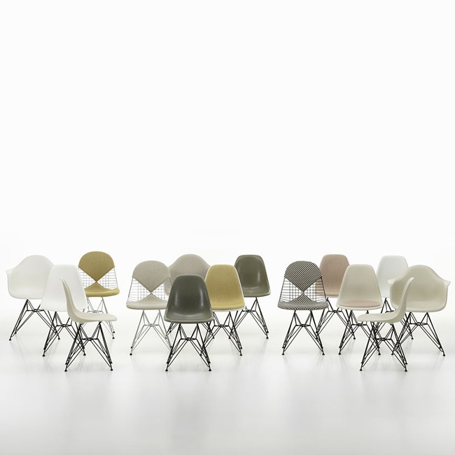 Vitra stoel Eames Plastic Chair DSR Wit bekleed door Charles & Ray Eames
