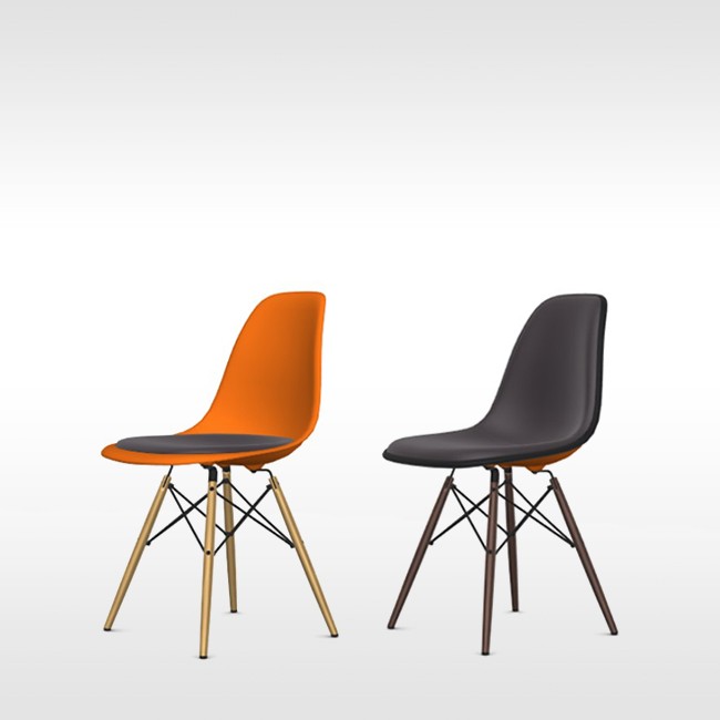 Vitra stoel Eames Plastic Chair DSW Rusty Orange bekleed door Charles & Ray Eames