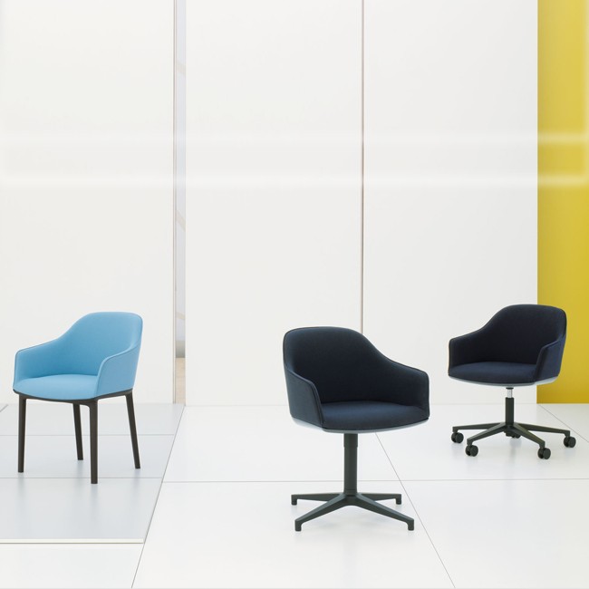 Vitra stoel Softshell Chair Vierster zwart onderstel door Ronan & Erwan Bouroullec